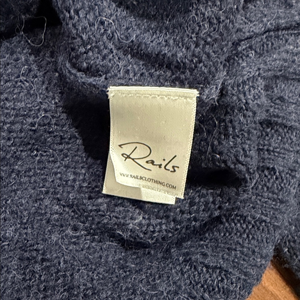 Rails Perci Navy Blue Star Sweater Size XS - Picture 11 of 11
